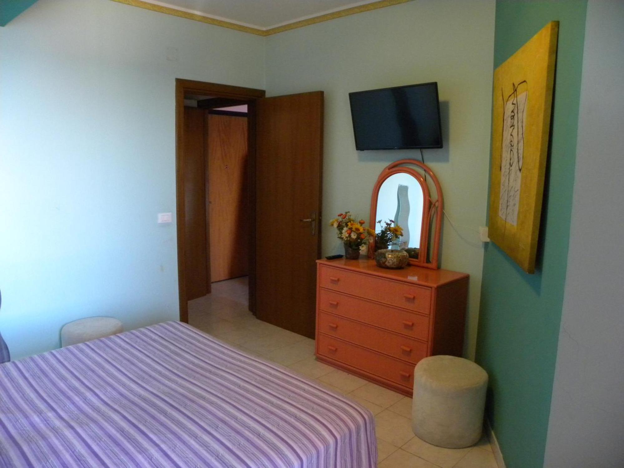 Mirone Apartment Fronte Mare Beachfront House Roccalumera Exteriör bild